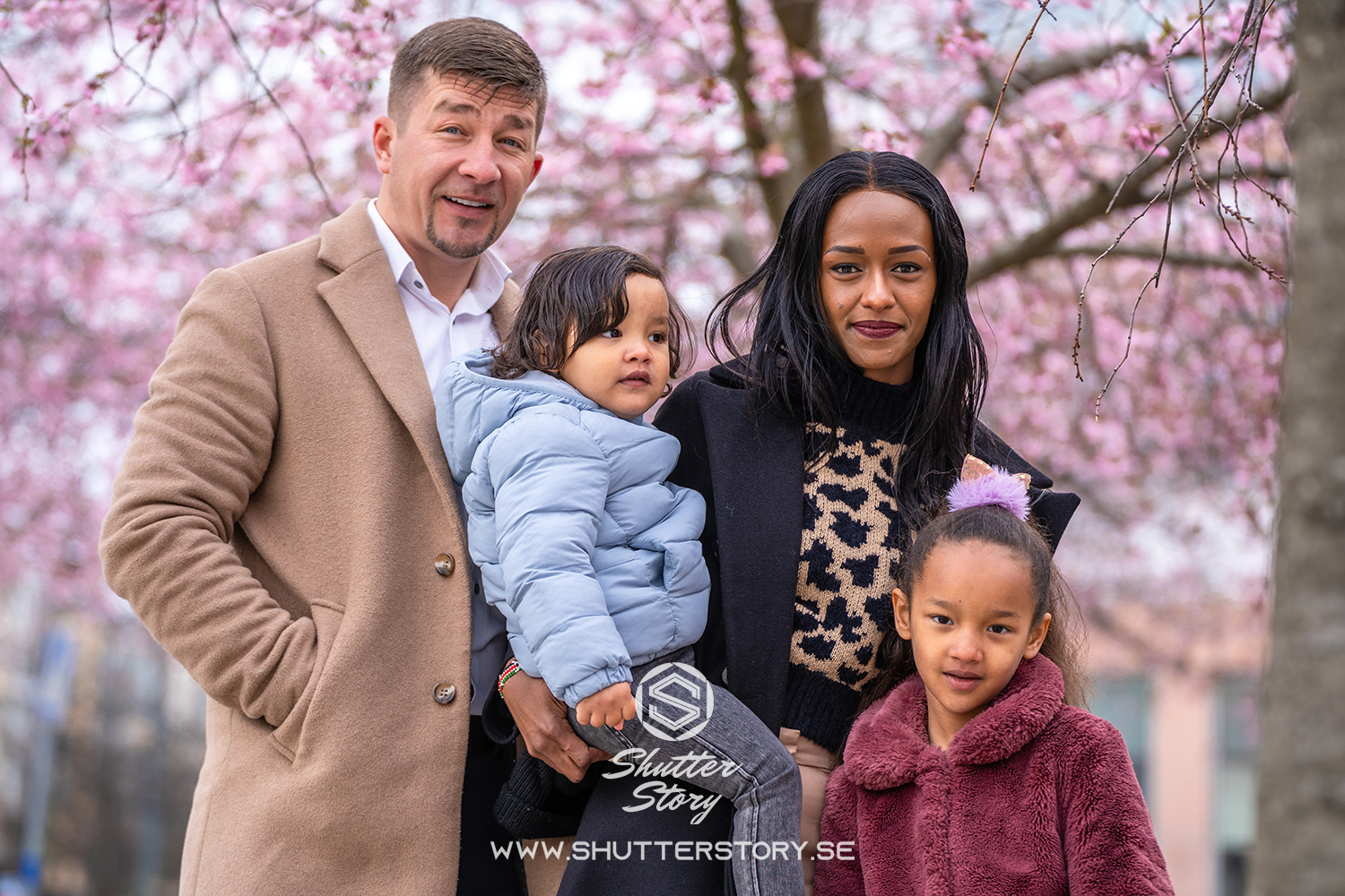 Cherry Blossom Photoshoot in Stockholm